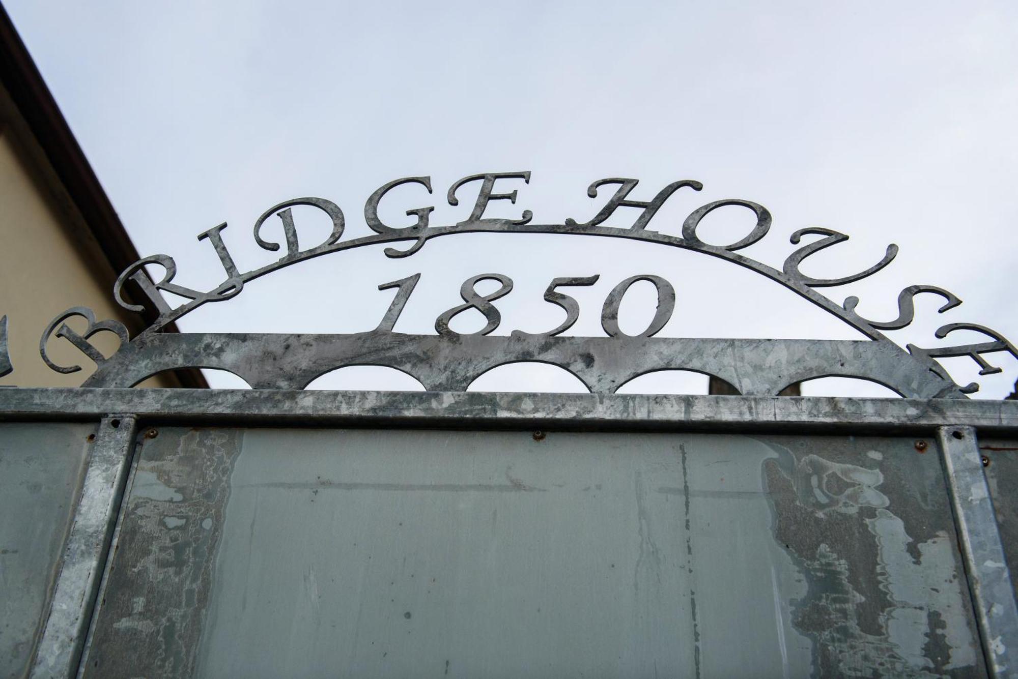 Shannon Bridge House Carrick on Shannon Buitenkant foto
